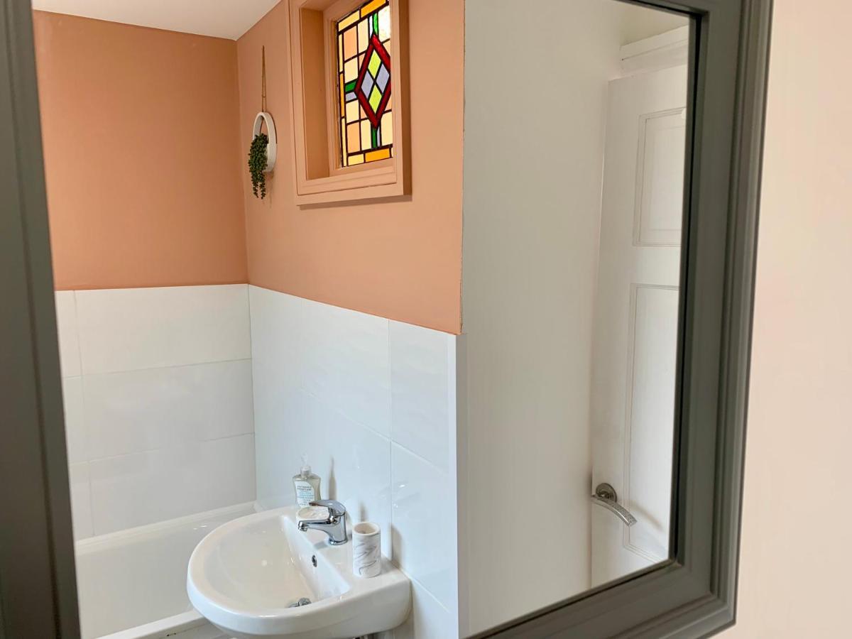 Stunning Rural Apartment - Sleeps 4 - Parking Lichfield Zewnętrze zdjęcie